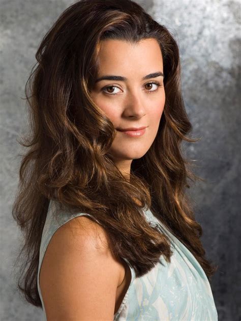 Cote de Pablo aka Ziva David from NCIS : r/ladyladyboners