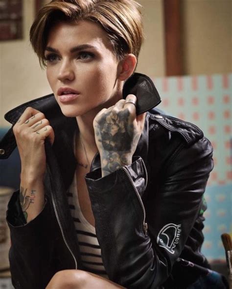 Ruby Rose as Stella Carlin | Ruby rose, Ruby rose haircut, Ruby rose ...