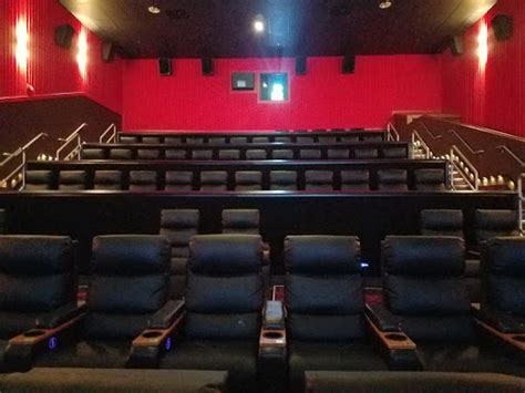 Movie Theater «Regal Cinemas Crocker Park 16 & IMAX», reviews and ...