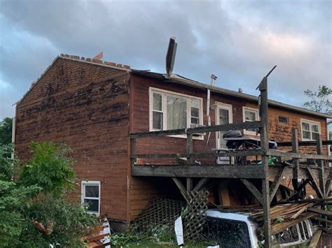 Photos: Tornado Damage in Naperville, Woodridge and Darien – NBC Chicago