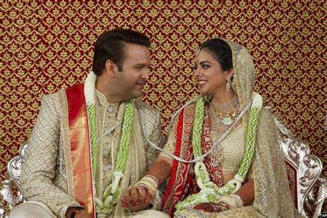 Billionaire's daughter Isha Ambani weds Anand Piramal