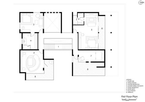 Courtyard House / Abin Design Studio | ArchDaily