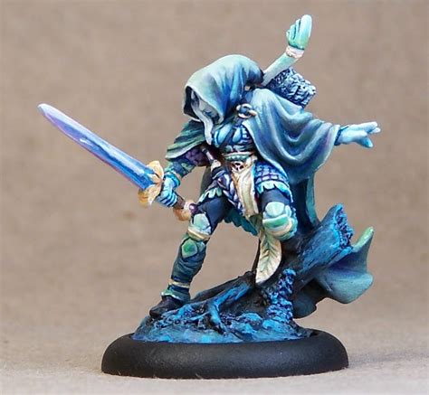 Anne Cooper Miniatures: Nienna, Elf Ranger, Reaper Miniatures, Sculpted by Werner Klocke ...