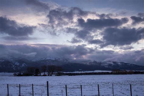 Winter sunset in the Wallowa mountains. | Winter sunset, Wallowa ...