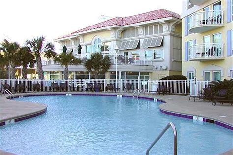 Hampton Inn Myrtle Beach-Broadway @ The Beach - OuterBanks.com