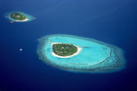 A Bird’s-Eye View of 8 Stunning Islands Photos | Architectural Digest