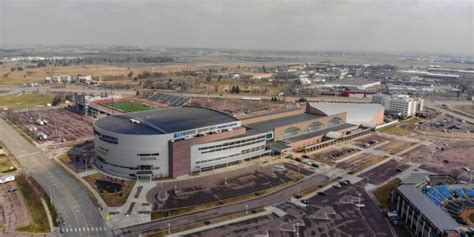 Study group moves toward recommending demolishing Arena, adding ...