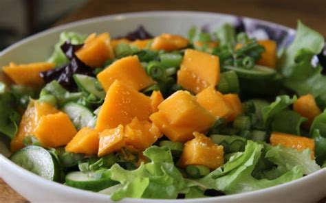 Papaya Salad - Chef Zissie Recipes