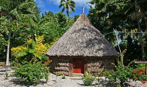 Hotels, gites and tribal stays in Ouvea Loyalty Islands New Caledonia.