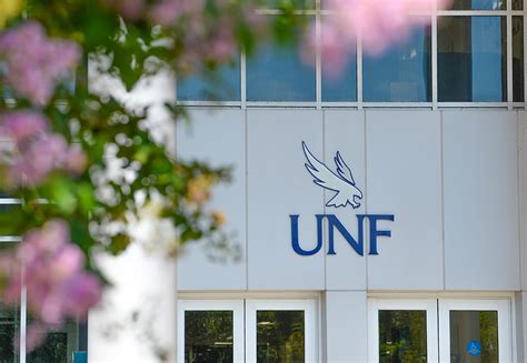 UNF: UNF Alumni Recognized During Annual Awards Ceremony