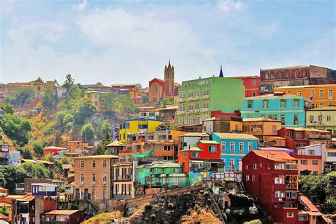 Awesome Things to do in Valparaiso, Chile - STINGY NOMADS