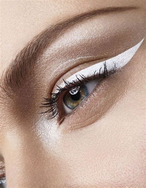 12+ Inspiring White Eyeliner Looks & Ideas 2016 | Modern Fashion Blog