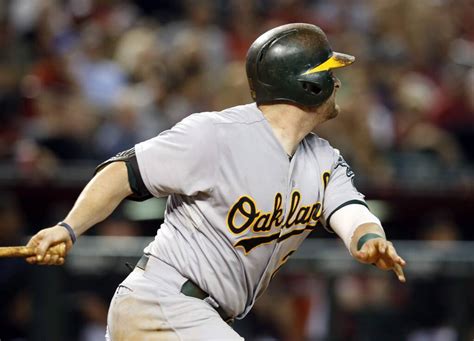 Stephen Vogt is RBI machine in A's 3-2 win against Diamondbacks