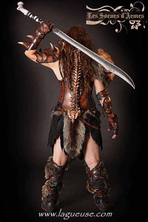 Barbarian Costume, Barbarian Woman, Scottish Costume, Larp Sword, Armor Clothing, Leather Armor ...