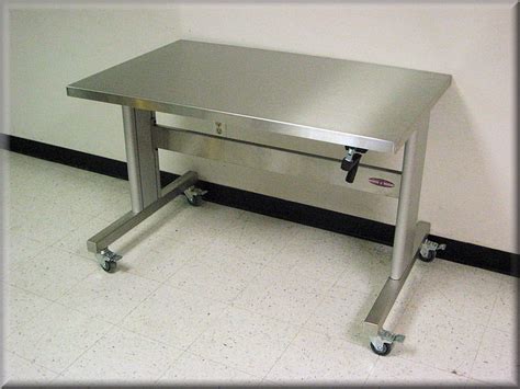 RDM Adjust Height Stainless Steel Table - Model i107P-SS | RDM