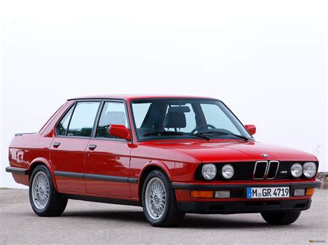 BMW M5 (E28) 1985–87 pictures (2048x1536)