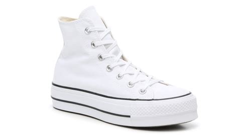 15 Popular Shoes for Teenage Girls 2024