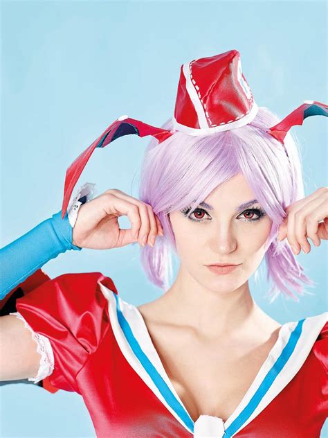 elArte Cosplay: Darkstalkers - Lilith Cosplay