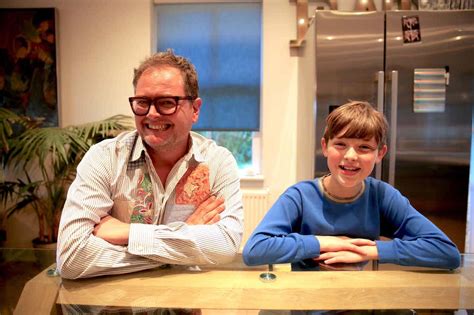 Alan Carr surprises child star who will play comedian in new 1980s-set ...