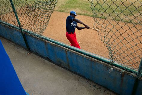 In Cuba, Baseball Remains a Grand Preoccupation - The New York Times