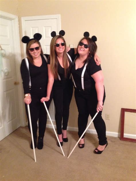 Three Blind Mice costume: black skinnies, black T-shirt, white suspenders and a c… | Popular ...