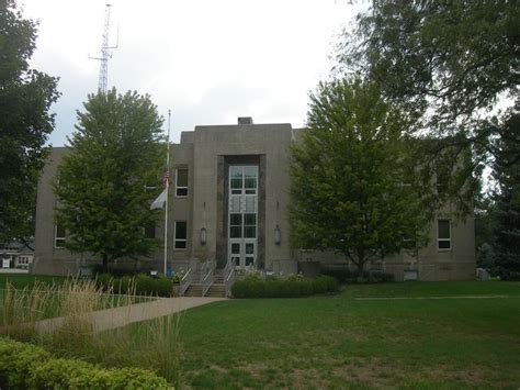 (1936) WPA Building - Bureau County Courthouse - Princeton, IL