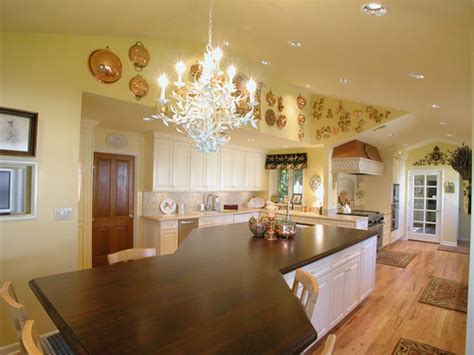 French Country Island | The walnut countertop accentuates th… | Flickr