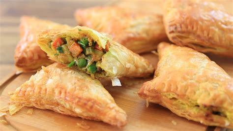 Vegetable Curry Puffs Recipe | How to Make Curry Puffs - YouTube