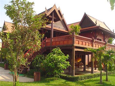 Cambodian Houses: Beautiful Traditional House in Cambodia