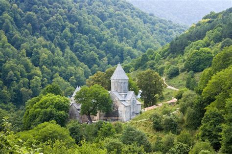 10 Best Places to Visit in Armenia (with Map & Photos) - Touropia