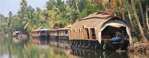 Kerala Backwaters | Kerala houseboat holiday | Authentic India Tours