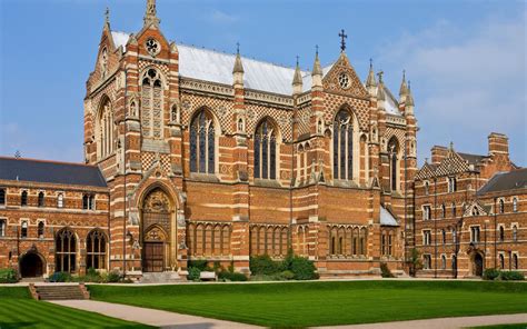 Keble College Chapel HD desktop wallpaper : Widescreen : High Definition : Fullscreen