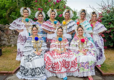 La pollera panameña, una joya de cultura, tradición y lujo | Panamá América