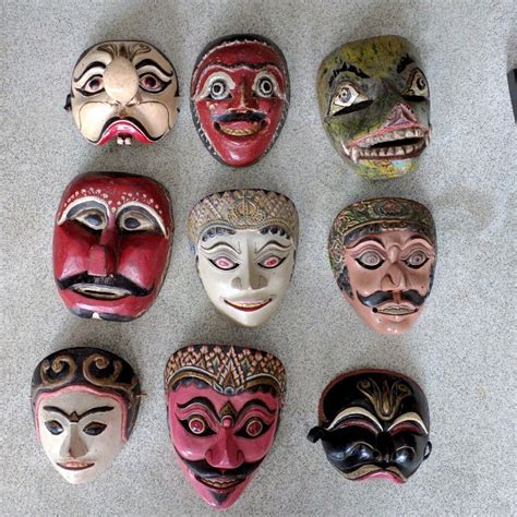 A few old Javanese masks in our collection. www.kulukgallery.com #oldmasks #topeng #antique # ...