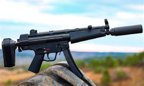 HK SP5: The Closest Thing to An MP5 Machine Gun You Can Get? - 19FortyFive