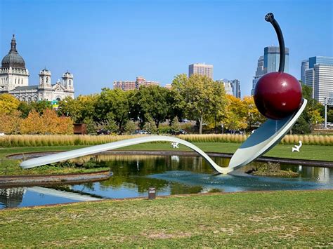 Our Complete Guide to the Minneapolis Sculpture Garden | Discover The ...