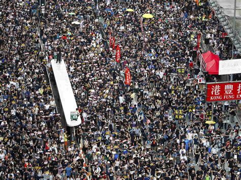 Hong Kong Demonstrators Return To Streets To Protest Police Tactics ...