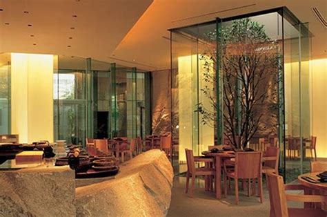 Restaurants at a luxurious Roppongi hotel, Grand Hyatt Tokyo