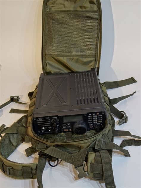 Yaesu FT 857d portable amateur ham radio battery packs and carrying systems