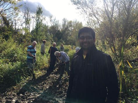 Cassiobury Park Clean - Oct2019 - Greater London Tamil Sangam