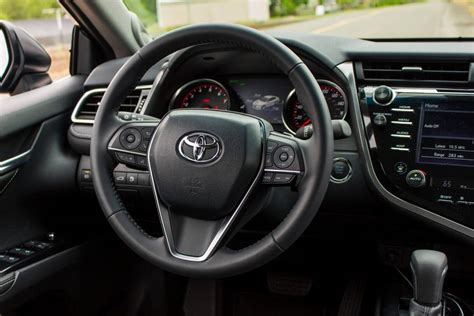 2018 Toyota Camry Review: Interior Photo Gallery | Cars.com