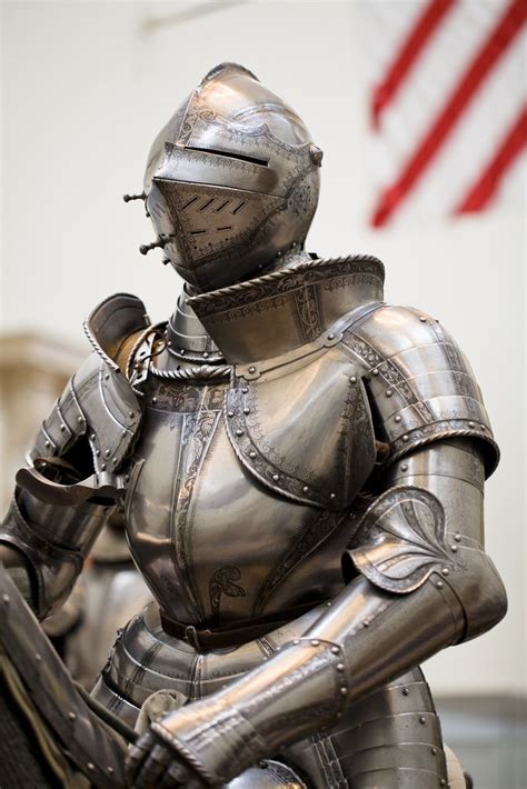 Full Armor | Historical armor, Armor, Knight armor