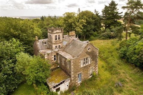 Scottish country house is the ultimate fixer upper for $258K - Curbed