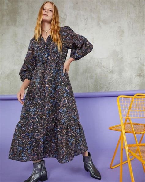 Oliver Bonas Paisley Floral Print Blue Midi Dress in Black | Lyst