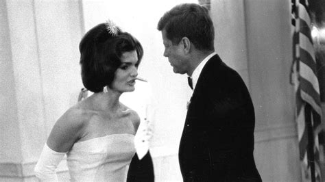 Collection of letters from Jackie Kennedy to friend who proposed hit auction block | Fox News