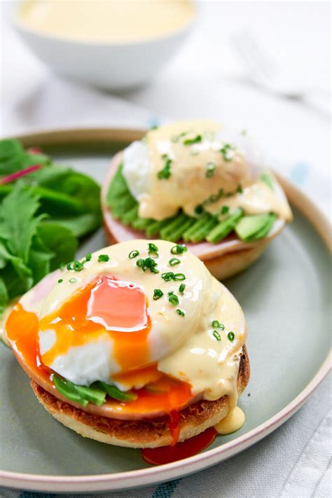 Eggs Benedict Recipe - How to make the best eggs benny