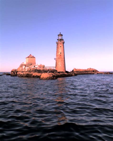 Lighthouses along the Massachusetts Coast - Boston Harbor BeaconBoston ...