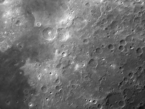 Luna surface | Unexplained Mysteries Image Gallery