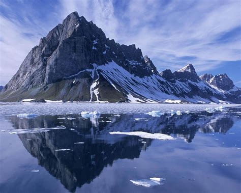 scandinavian mountains - Google Search | Mountain waterfall, Mountain ...