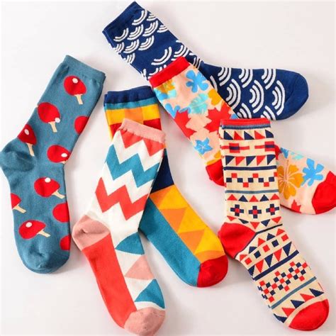 Shop Socks Online From These Top Brands | LBB